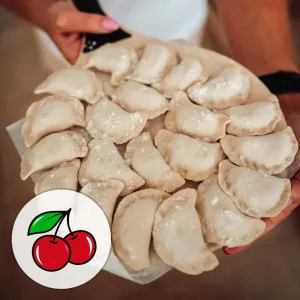 Вареники с вишней